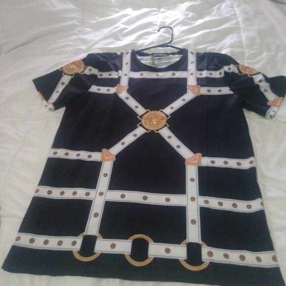 Versace t shirt for men - Picture 1 of 1